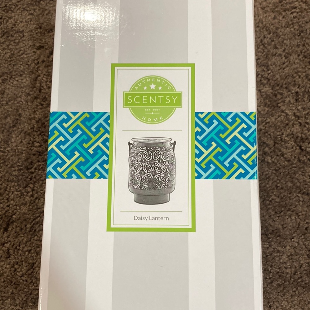 Scentsy warmer